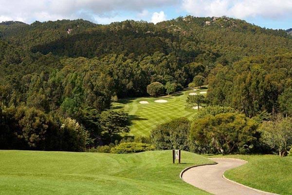 https://golftravelpeople.agiledigitalsolutions.co.uk/wp-content/uploads/2019/04/Penha-Longa-Golf-Club-160715-5.jpg