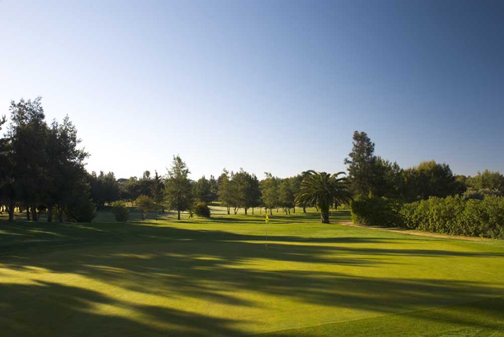 https://golftravelpeople.agiledigitalsolutions.co.uk/wp-content/uploads/2019/04/Pestana-Alto-Golf-Club-2.jpg