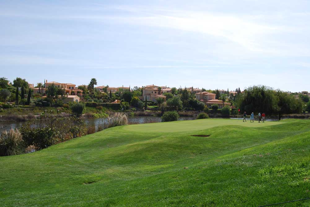 https://golftravelpeople.agiledigitalsolutions.co.uk/wp-content/uploads/2019/04/Pestana-Gramacho-Golf-Club-4.jpg