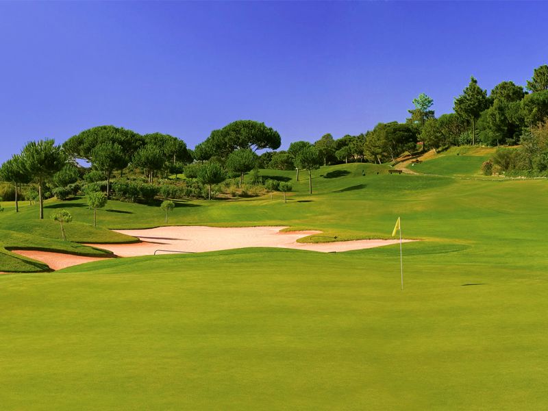 https://golftravelpeople.agiledigitalsolutions.co.uk/wp-content/uploads/2019/04/Pinheiros-Altos-Golf-Club-Corks-Course-3.jpg