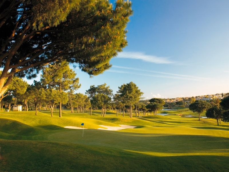 https://golftravelpeople.agiledigitalsolutions.co.uk/wp-content/uploads/2019/04/Pinheiros-Altos-Golf-Club-Olives-Course-8.jpg