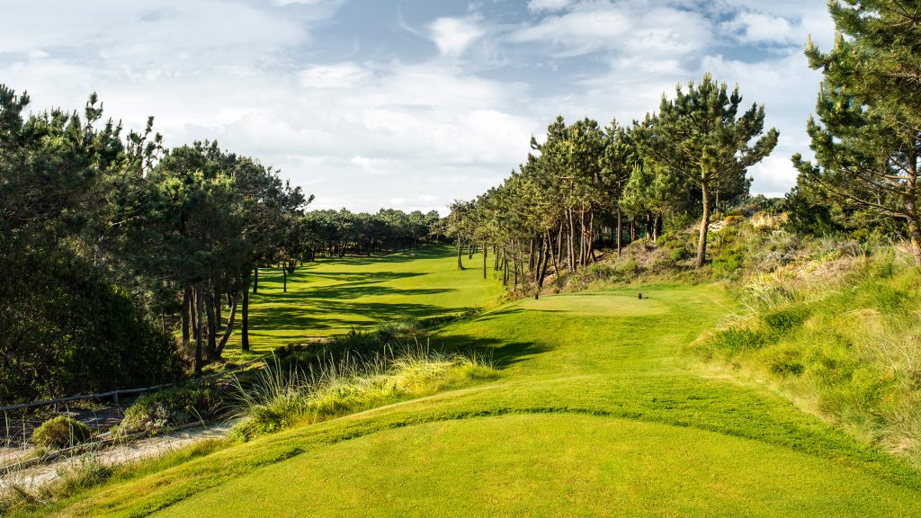 https://golftravelpeople.agiledigitalsolutions.co.uk/wp-content/uploads/2019/04/Praia-del-Rey-Golf-Club-1-New-3-1024x576.jpg