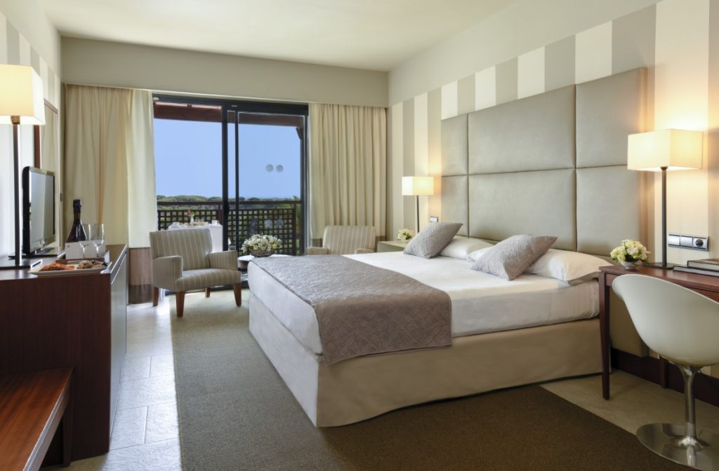 https://golftravelpeople.agiledigitalsolutions.co.uk/wp-content/uploads/2019/04/Precise-Resort-El-Rompido-Bedrooms-New-8-1024x672.jpg