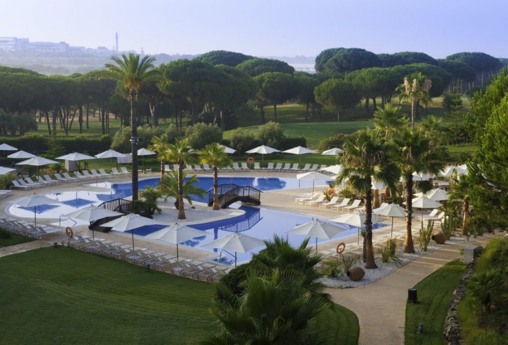 https://golftravelpeople.agiledigitalsolutions.co.uk/wp-content/uploads/2019/04/Precise-Resort-El-Rompido-Swimming-Pools-5-1024x697.jpg