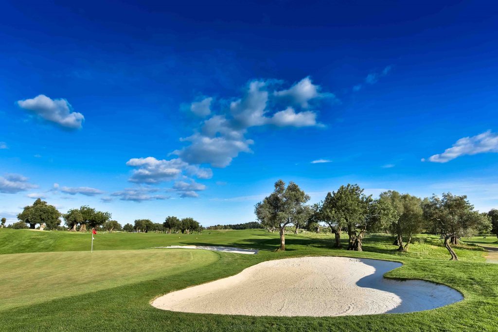 https://golftravelpeople.agiledigitalsolutions.co.uk/wp-content/uploads/2019/04/Quinta-da-Cima-Golf-Club-New-26-1024x683.jpg
