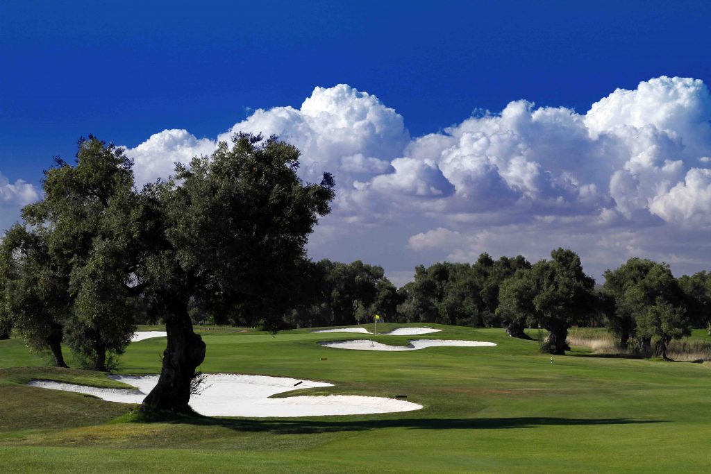 https://golftravelpeople.agiledigitalsolutions.co.uk/wp-content/uploads/2019/04/Quinta-da-Cima-Golf-Club-New-36-1024x683.jpg