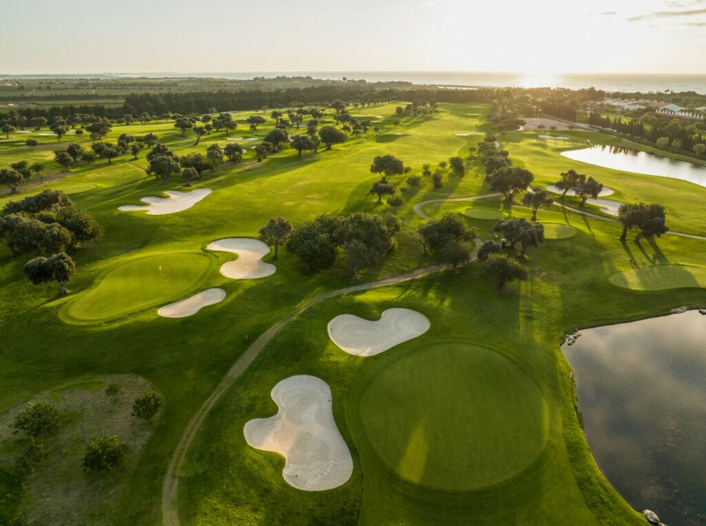https://golftravelpeople.agiledigitalsolutions.co.uk/wp-content/uploads/2019/04/Quinta-da-Ria-and-Quinta-da-Cima-golf-courses-at-Robinson-Club-Quinta-da-Ria-East-Algarve-Portugal-3-1024x763.jpg