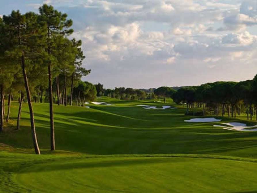 https://golftravelpeople.agiledigitalsolutions.co.uk/wp-content/uploads/2019/04/Quinta-do-Lago-Golf-Club-Laranjal-1.jpg