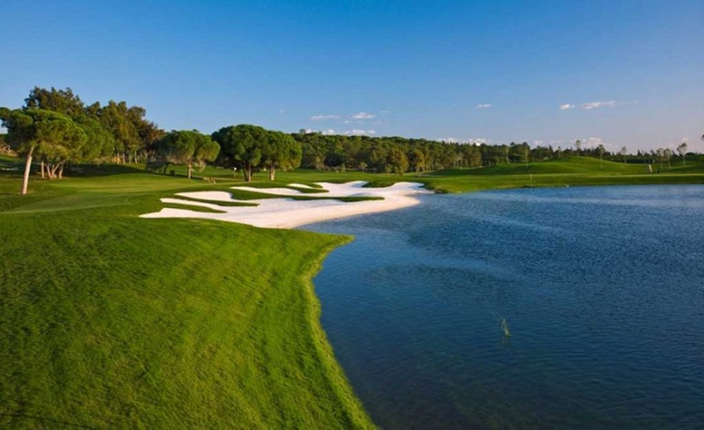 https://golftravelpeople.agiledigitalsolutions.co.uk/wp-content/uploads/2019/04/Quinta-do-Lago-Golf-Club-Laranjal-3-1024x626.jpg