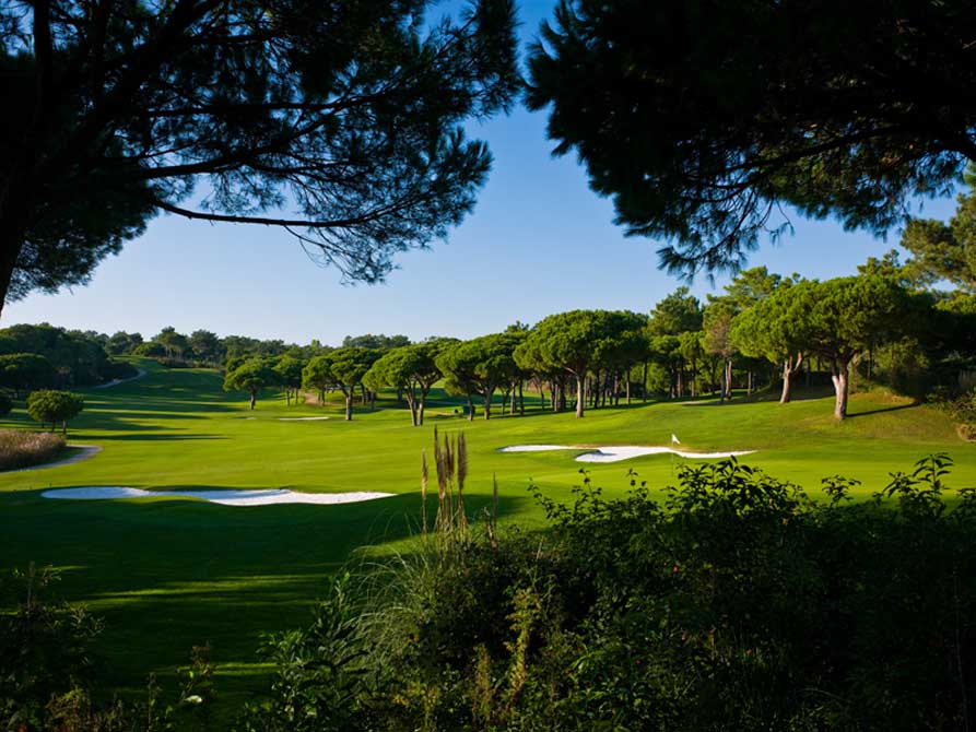 https://golftravelpeople.agiledigitalsolutions.co.uk/wp-content/uploads/2019/04/Quinta-do-Lago-Golf-Club-South-9.jpg