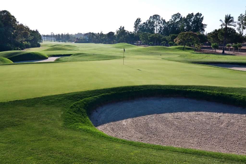 https://golftravelpeople.agiledigitalsolutions.co.uk/wp-content/uploads/2019/04/Real-Club-Seville-6-1024x683.jpeg