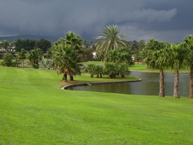 https://golftravelpeople.agiledigitalsolutions.co.uk/wp-content/uploads/2019/04/Real-Club-de-Sotogrande-1.jpg