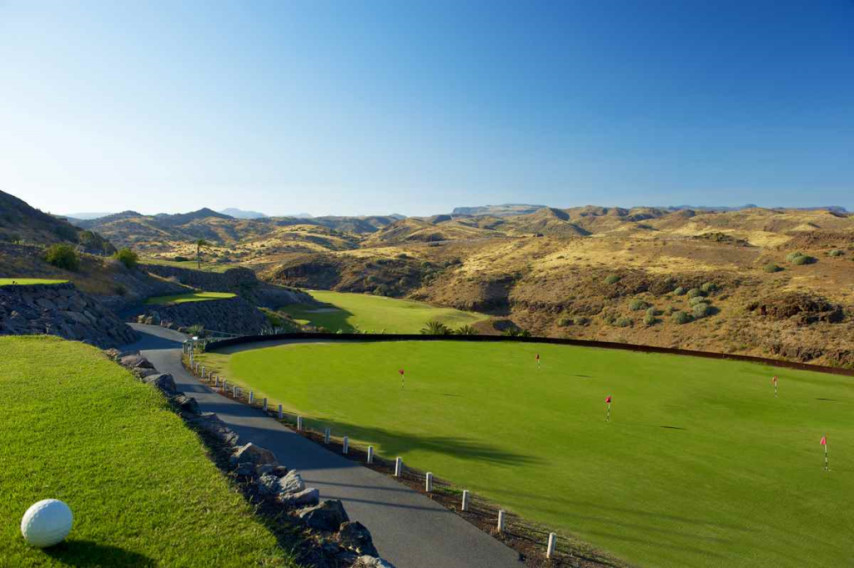 https://golftravelpeople.agiledigitalsolutions.co.uk/wp-content/uploads/2019/04/Salobre-Golf-North-Course-Gran-Canaria-2.jpg