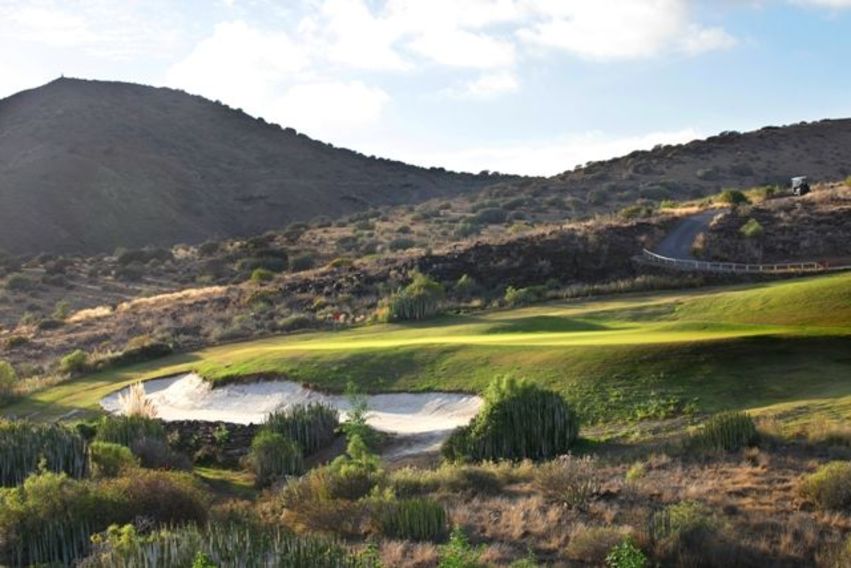 https://golftravelpeople.agiledigitalsolutions.co.uk/wp-content/uploads/2019/04/Salobre-Golf-North-Course-Gran-Canaria-5.jpg