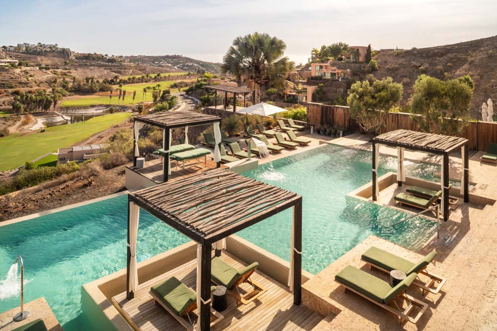 https://golftravelpeople.agiledigitalsolutions.co.uk/wp-content/uploads/2019/04/Salobre-Hotel-Resort-and-Serenity-Swimming-Pools-Leisure-Facilities-8.jpg