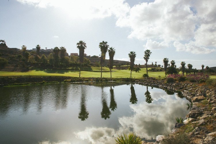 https://golftravelpeople.agiledigitalsolutions.co.uk/wp-content/uploads/2019/04/Salobre-Resort-and-Serenity-Salobre-Golf-Courses-10.jpg