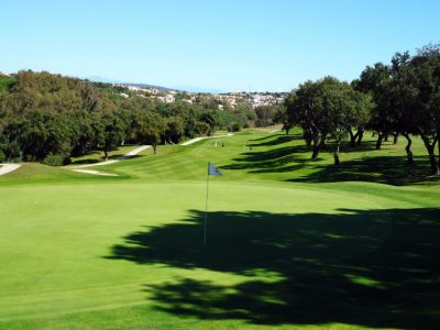 https://golftravelpeople.agiledigitalsolutions.co.uk/wp-content/uploads/2019/04/San-Roque-Club-5-400x300.jpg