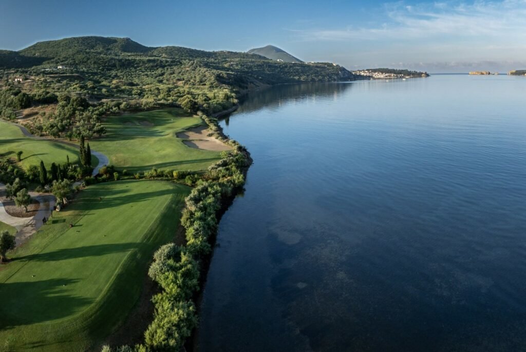 https://golftravelpeople.agiledigitalsolutions.co.uk/wp-content/uploads/2019/04/The-Bay-Course-at-Costa-Navarino-Greece-12-1024x685.jpg
