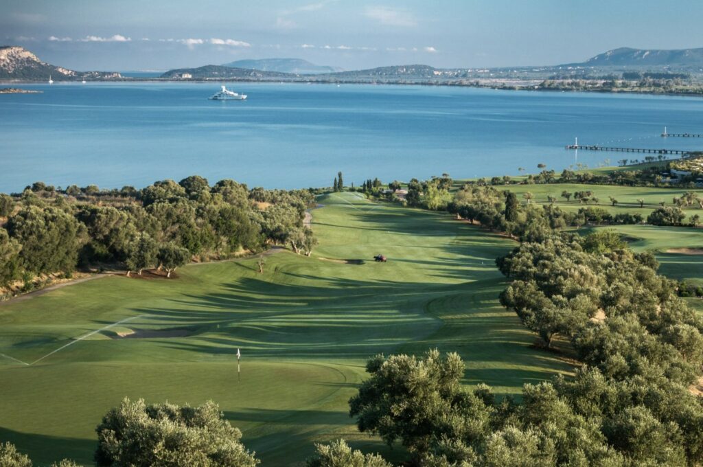 https://golftravelpeople.agiledigitalsolutions.co.uk/wp-content/uploads/2019/04/The-Bay-Course-at-Costa-Navarino-Greece-15-1024x680.jpg