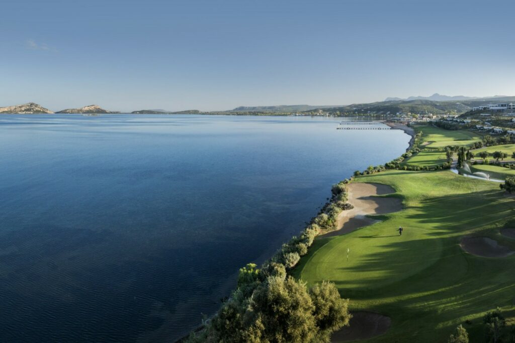 https://golftravelpeople.agiledigitalsolutions.co.uk/wp-content/uploads/2019/04/The-Bay-Course-at-Costa-Navarino-Greece-18-1024x683.jpg