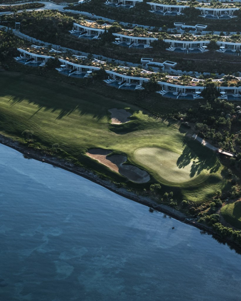 https://golftravelpeople.agiledigitalsolutions.co.uk/wp-content/uploads/2019/04/The-Bay-Course-at-Costa-Navarino-Greece-2.jpg