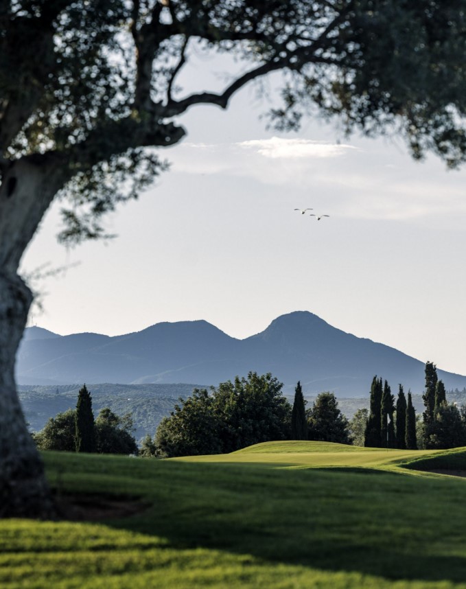 https://golftravelpeople.agiledigitalsolutions.co.uk/wp-content/uploads/2019/04/The-Dunes-Course-at-Costa-Navarino-Greece-2.jpg