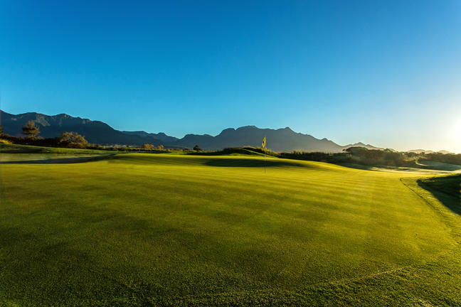 https://golftravelpeople.agiledigitalsolutions.co.uk/wp-content/uploads/2019/04/The-Links-at-Fancourt-Golf-Club-2.jpg