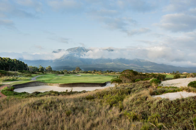 https://golftravelpeople.agiledigitalsolutions.co.uk/wp-content/uploads/2019/04/The-Links-at-Fancourt-Golf-Club-4.jpg