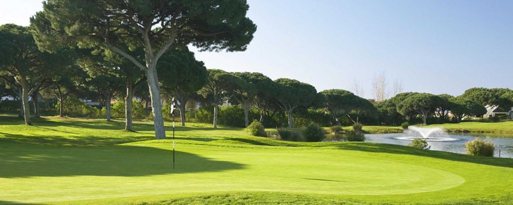 https://golftravelpeople.agiledigitalsolutions.co.uk/wp-content/uploads/2019/04/Vale-do-Lobo-Golf-Club-3-1024x410.jpg