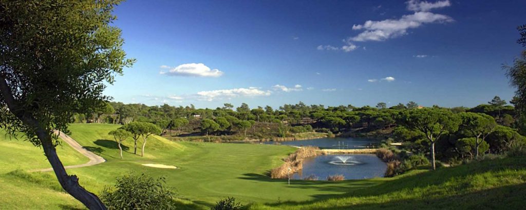https://golftravelpeople.agiledigitalsolutions.co.uk/wp-content/uploads/2019/04/Vale-do-Lobo-Golf-Club-5-1024x410.jpg