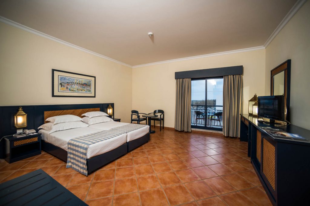 https://golftravelpeople.agiledigitalsolutions.co.uk/wp-content/uploads/2019/04/Vila-Gale-Hotel-Tavira-Bedrooms-2-Copy-1024x683.jpg