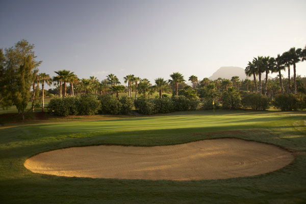 https://golftravelpeople.agiledigitalsolutions.co.uk/wp-content/uploads/2019/04/golf-las-americas-tenerife-20.jpg