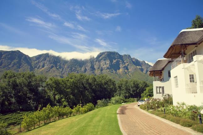 https://golftravelpeople.agiledigitalsolutions.co.uk/wp-content/uploads/2019/05/FRANSCHHOEK-HOTEL-SPA-8.jpg