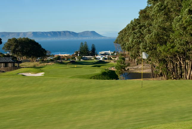 https://golftravelpeople.agiledigitalsolutions.co.uk/wp-content/uploads/2019/05/Hermanus-Golf-Club-1.jpg