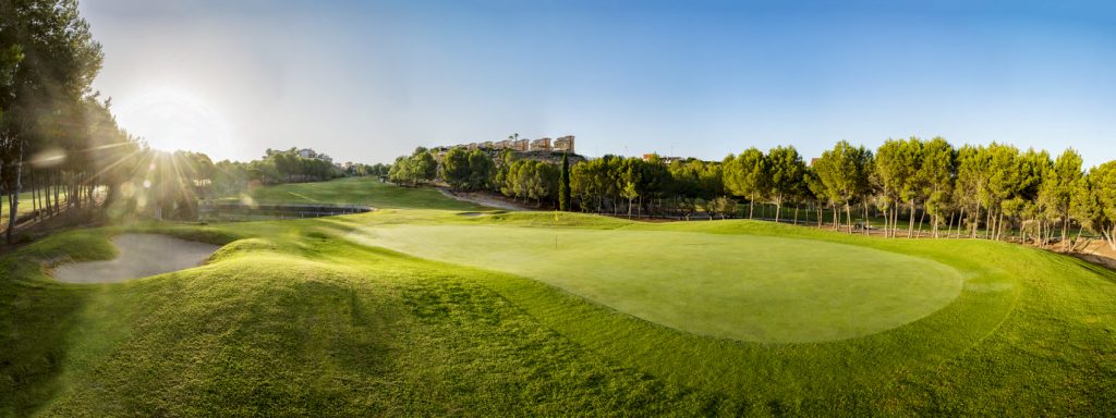 https://golftravelpeople.agiledigitalsolutions.co.uk/wp-content/uploads/2019/06/Altorreal-Golf-Club-Murcia-New-15-1024x384.jpg