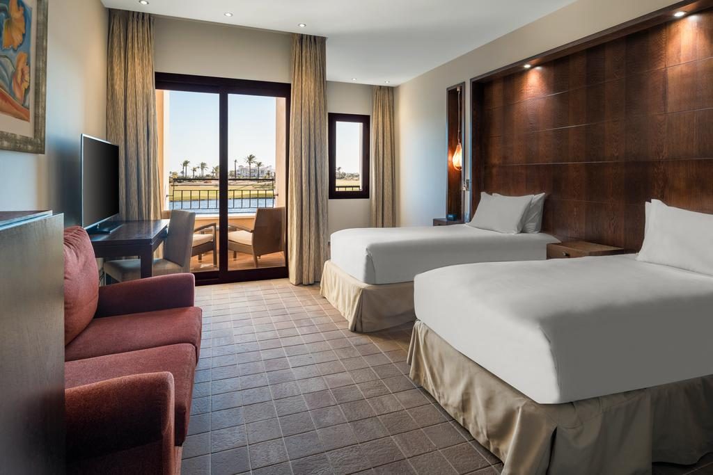 https://golftravelpeople.agiledigitalsolutions.co.uk/wp-content/uploads/2019/06/Doubletree-by-Hilton-La-Torre-Golf-Spa-Resort-Murcia-Spain-Bedrooms-52-1024x683.jpg