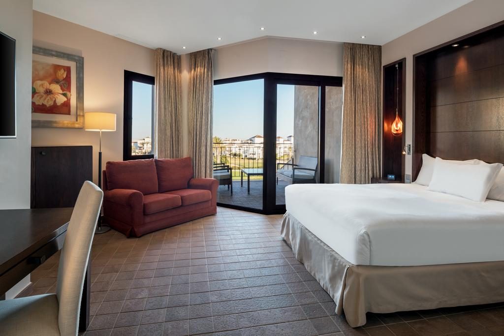 https://golftravelpeople.agiledigitalsolutions.co.uk/wp-content/uploads/2019/06/Doubletree-by-Hilton-La-Torre-Golf-Spa-Resort-Murcia-Spain-Bedrooms-56-1024x683.jpg
