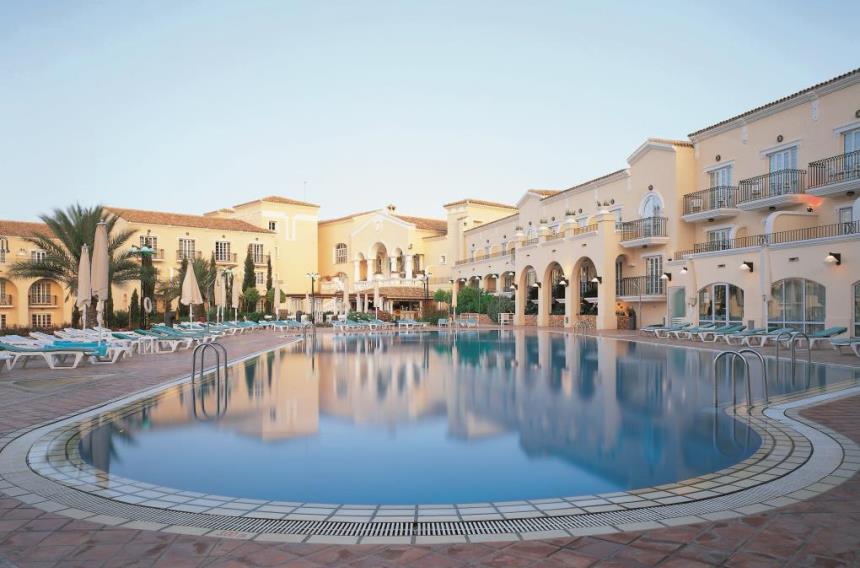 https://golftravelpeople.agiledigitalsolutions.co.uk/wp-content/uploads/2019/06/La-Manga-Club-Hotel-Principe-Felipe-7.jpg