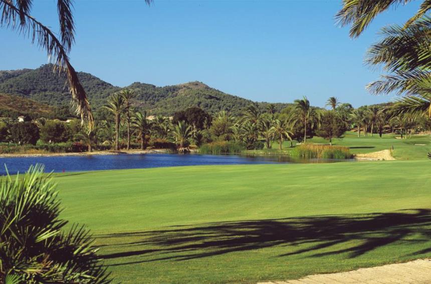 https://golftravelpeople.agiledigitalsolutions.co.uk/wp-content/uploads/2019/06/La-Manga-Club-North-Course-4.jpg