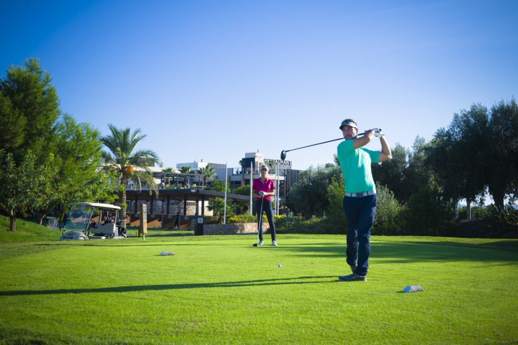 https://golftravelpeople.agiledigitalsolutions.co.uk/wp-content/uploads/2019/06/Roda-Golf-Club-Murcia-1-1024x682.jpg