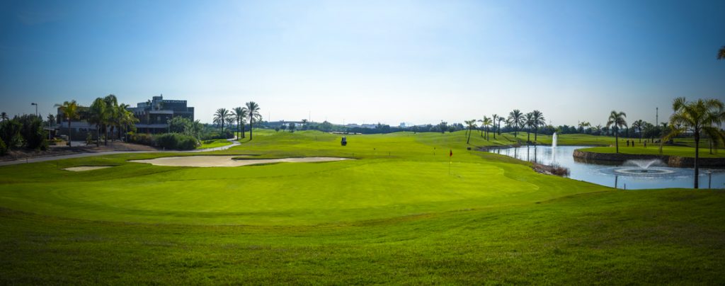 https://golftravelpeople.agiledigitalsolutions.co.uk/wp-content/uploads/2019/06/Roda-Golf-Club-Murcia-10-1024x404.jpg