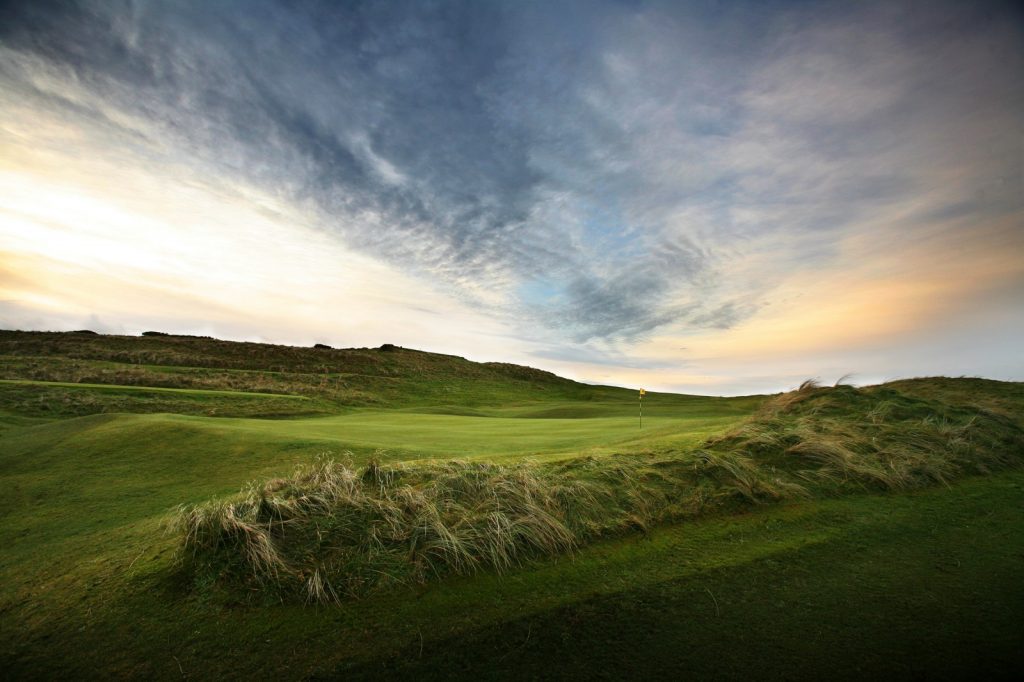 https://golftravelpeople.agiledigitalsolutions.co.uk/wp-content/uploads/2019/07/Castlerock-Golf-Club-Mussenden-Links-Northern-Ireland-5-1-1024x682.jpg