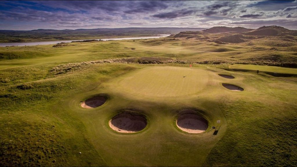 https://golftravelpeople.agiledigitalsolutions.co.uk/wp-content/uploads/2019/07/Portstewart-Golf-Club-Strand-Course-Northern-Ireland-8-1024x577.jpg