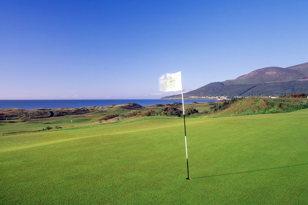 https://golftravelpeople.agiledigitalsolutions.co.uk/wp-content/uploads/2019/07/Royal-County-Down-Golf-Club-Championship-Links-15.jpg
