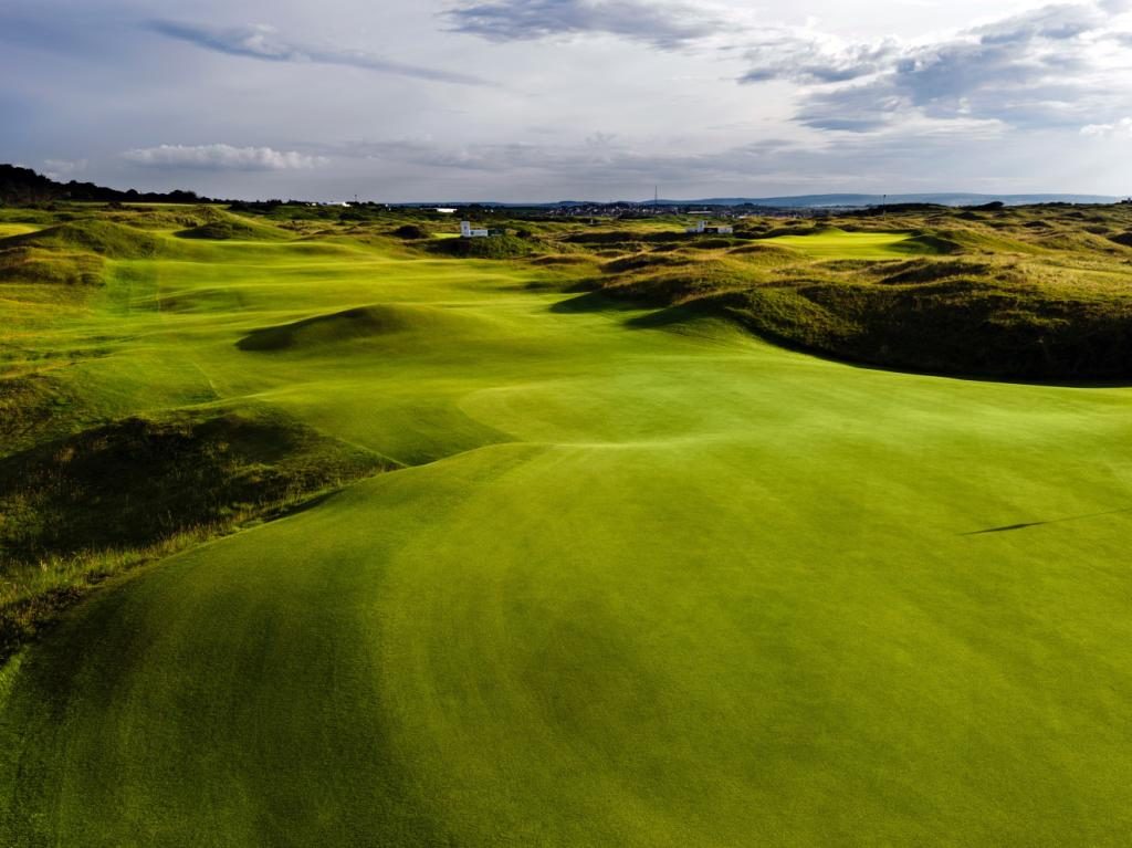 https://golftravelpeople.agiledigitalsolutions.co.uk/wp-content/uploads/2019/07/Royal-Portrush-Golf-Club-Dunluce-Links-Northern-Ireland-5-1024x767.jpg