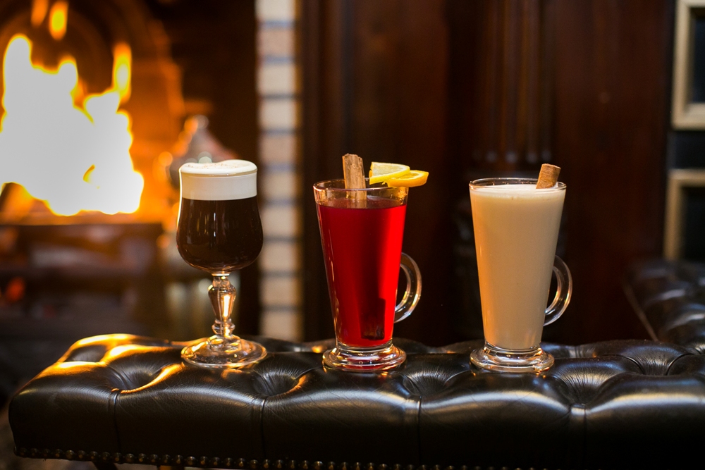 https://golftravelpeople.agiledigitalsolutions.co.uk/wp-content/uploads/2019/07/The-Merchant-Hotel-Belfast-Cocktail-Bar-7.jpg