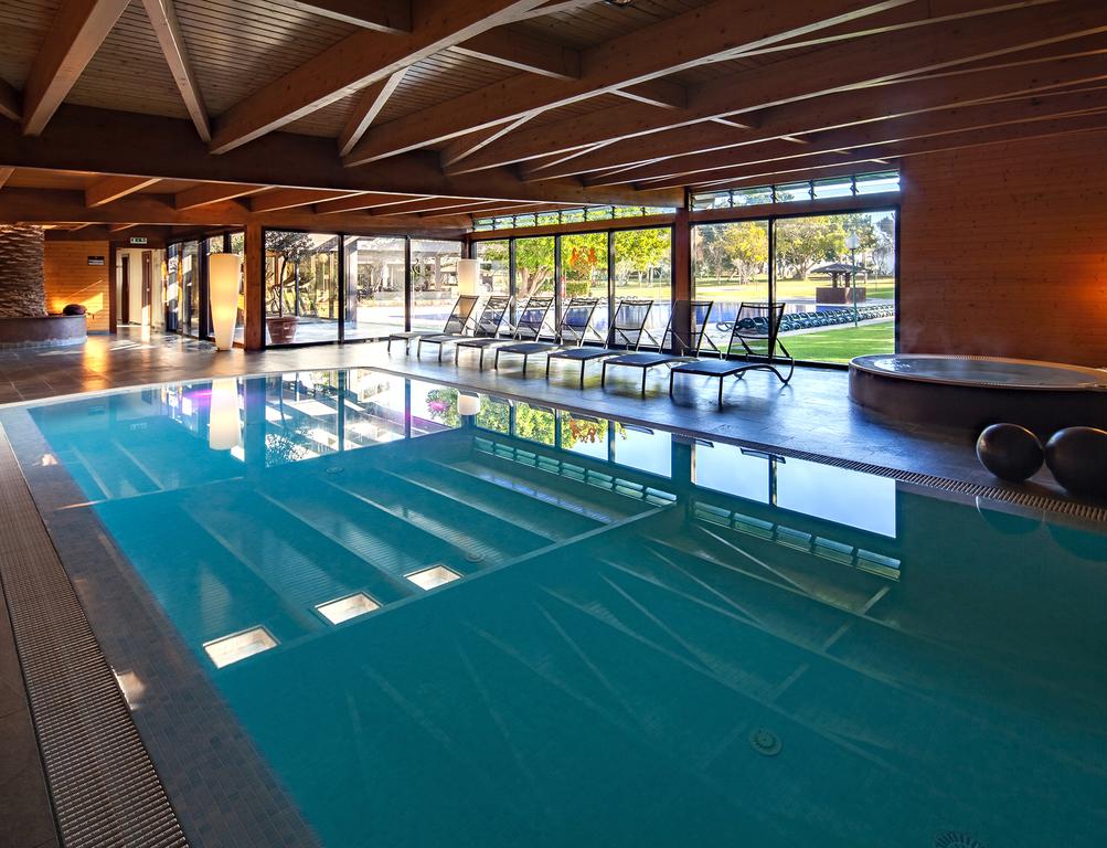 https://golftravelpeople.agiledigitalsolutions.co.uk/wp-content/uploads/2019/11/Dom-Pedro-Vilamoura-Swimming-Pools-Gym-Spa-6-Copy.jpg
