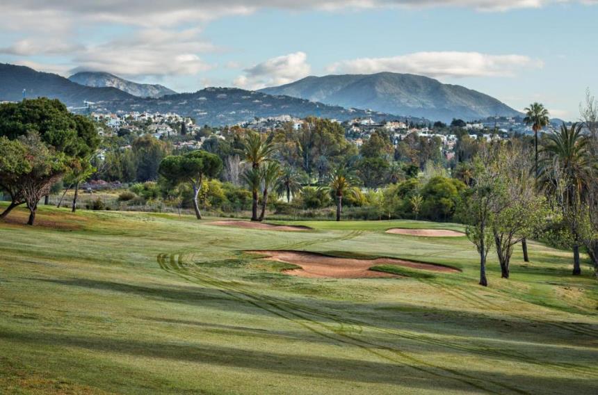 https://golftravelpeople.agiledigitalsolutions.co.uk/wp-content/uploads/2019/11/El-Paraiso-Golf-Club-Estepona22.jpg