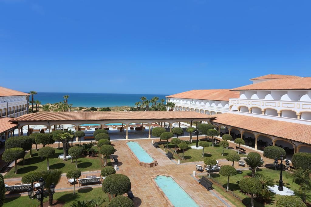 https://golftravelpeople.agiledigitalsolutions.co.uk/wp-content/uploads/2019/11/Iberostar-Andalucia-Playa-3-Copy-1024x683.jpg
