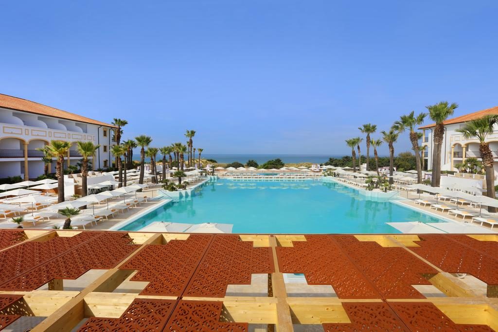 https://golftravelpeople.agiledigitalsolutions.co.uk/wp-content/uploads/2019/11/Iberostar-Andalucia-Playa-7-Copy-1024x683.jpg